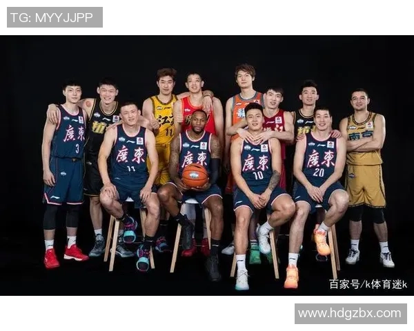 深圳足球明星赛精彩落幕各路明星球员精彩对决引发热议